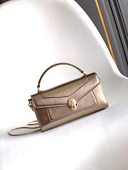 Bvlgari Serpenti Forever Phone Case In Gold Striated Calf Leather - 19x10x3.5cm - 1