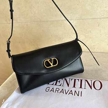 Valentino Garavani DeVain Small Nappa Shoulder Bag Black - 23.5x12x3cm