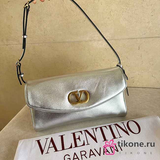 Valentino Garavani DeVain Small Shoulder Bag in Laminated Nappa Leather Silver - 23.5x12x3cm - 1