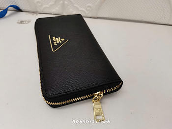 Gift Prada Large Saffino Leather Wallet Black