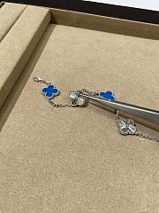 VCA Vintage Alhambra Bracelet 5 Motifs 18K White Gold and Blue Agate  - 4