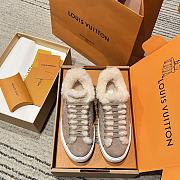 LV Flight Mode Time Out Sneaker Beige 1AIDHI - 6