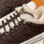 LV Flight Mode Time Out Sneaker Brown 1AIDIE - 5