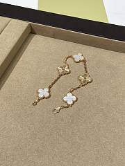 VCA Vintage Alhambra Bracelet 5 Motifs 18K Yellow Gold and White Mother of pearl - 3