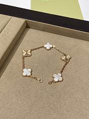 VCA Vintage Alhambra Bracelet 5 Motifs 18K Yellow Gold and White Mother of pearl - 1