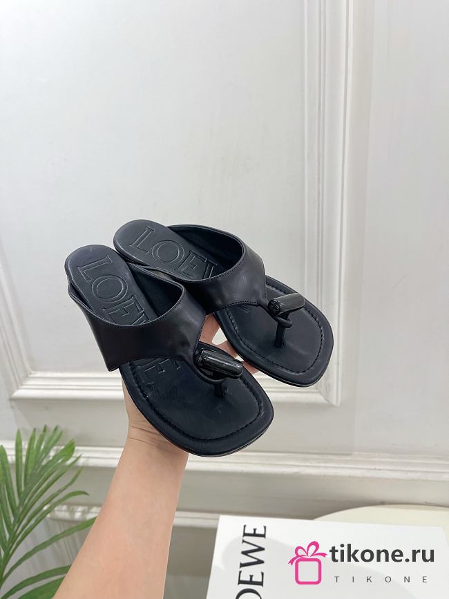 Loewe Toggle Flat Sandal In Shiny Smoot Calfskin Black - 1