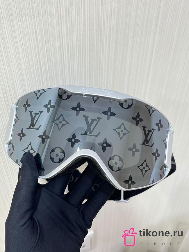 LV Snow Mask Silver Z1744W  - 1