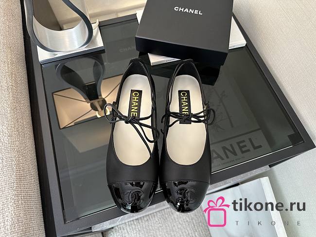 Chanel Mary Janes Lambskin & Grosgrain Patent Calfskin Black - 1