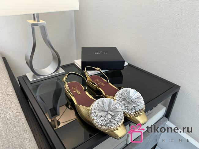 Chanel Camellia Slingback Gold - 1