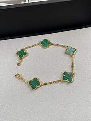 VCA Vintage Alhambra Bracelet 5 Motifs 18k Yellow Gold Malachite Green VCARL80900 - 1
