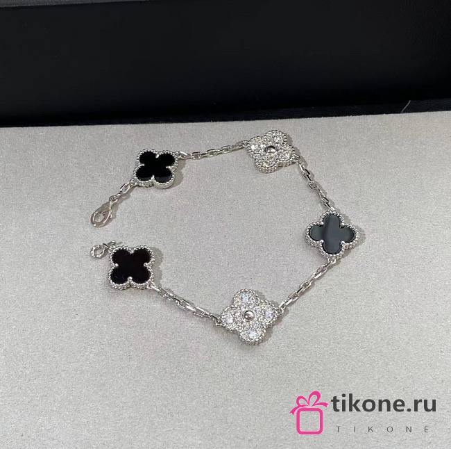 VCA Vintage Alhambra Bracelet 5 Motifs 18k White Gold Diamond Onyx Black VCARP2R900 - 1