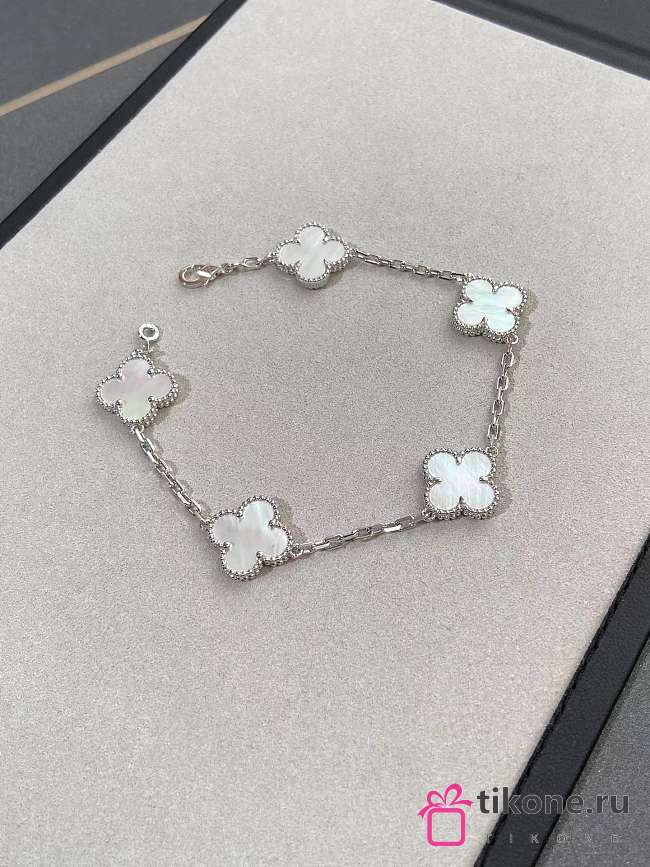 VCA Vintage Alhambra Bracelet 5 Motifs 18k White Gold Mother-Of-Pearl White VCARF48400 - 1