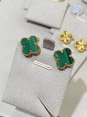 VCA Vintage Alhambra Earrings 18k Yellow Gold Malachite Green VCARO3QL00 - 6