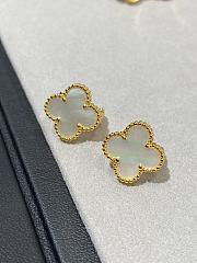 VCA Sweet Alhambra Earstuds 18k Yellow Gold Mother of pearl White - 2