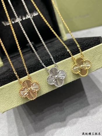 VCA Vintage Alhambra Pendant 18k Rose/Yellow/White Gold 