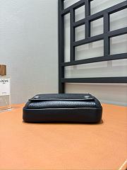 Loewe Small Pebble Messenger Bag In Supple Grained Calfskin Black - 20x12.5x6cm - 2