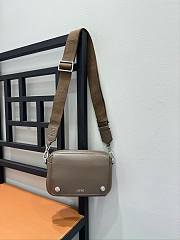 Loewe Small Pebble Messenger Bag In Supple Grained Calfskin Taupe - 20x12.5x6cm - 6