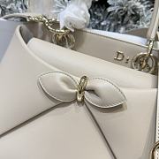 Small Dior Cigale Bag Trench Shiny Supple Calfskin Beige - 24x14x6.5cm - 3