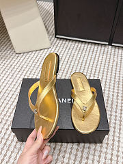 Chanel Thongs Laminated Calfskin Gold - 2