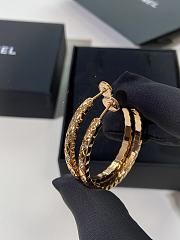 Chanel Coco Crush Hoop Earrings Yellow Gold - 5