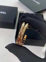 Chanel Coco Crush Hoop Earrings Yellow Gold - 6