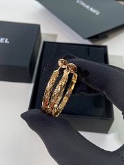 Chanel Coco Crush Hoop Earrings Yellow Gold - 1