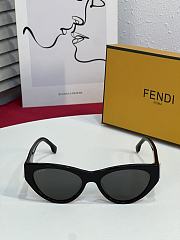 Fendi First FE50092I Sunglasses Black - 5