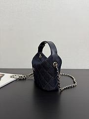 Chanel Classic Clutch With Chain Denim & Gold Metal Dark Blue & Orange - 21.5x19x7.5cm - 5
