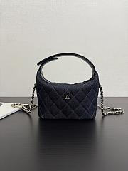 Chanel Classic Clutch With Chain Denim & Gold Metal Dark Blue & Orange - 21.5x19x7.5cm - 2