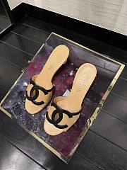 Chanel Mules Lambskin Beige & Black 45mm - 4
