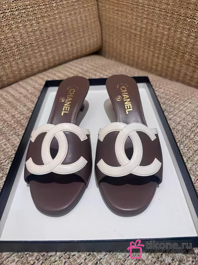 Chanel Mules Lambskin Brown & White 45mm - 1