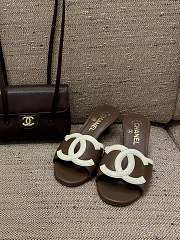 Chanel Mules Lambskin Brown & White 45mm - 3