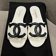 Chanel Mules Lambskin White & Black 45mm - 1