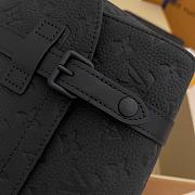 LV Christopher Messenger Taurillon Monogram Black M28324 - 29x25x9cm - 6
