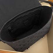 LV Christopher Messenger Taurillon Monogram Black M28324 - 29x25x9cm - 3