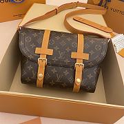 LV Christopher Messenger Monogram Archive M28115 - 29x25x9cm - 2