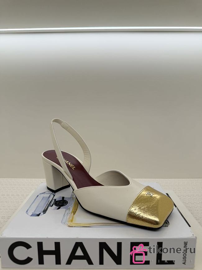 Chanel Slingbacks Lambskin & Crackled Laminated Calfskin Ivory & Gold 90mm - 1