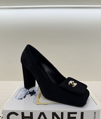 Chanel Pumps Suede Calfskin Black 90mm