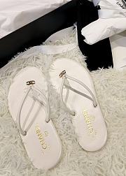 Chanel Thongs Lamskin White - 6