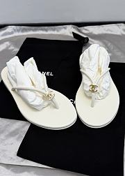 Chanel Thongs Lamskin White - 4