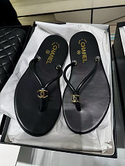 Chanel Thongs Lamskin Black - 5