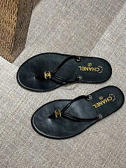 Chanel Thongs Lamskin Black - 4