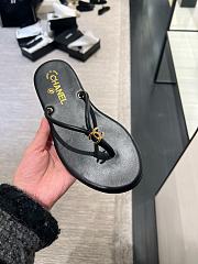 Chanel Thongs Lamskin Black - 2