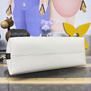 LV Multipass Calfskin Vanilla M29094 - 30x26x10cm - 6