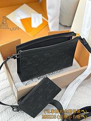 LV Gaston Wearable Wallet Monogram Shadow Leather Black M81115 - 22x14.5x4.5cm - 2