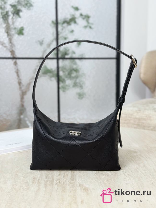 Chanel Hobo Handbag Shiny Lambskin & Gold-Tone Metal Black - 23x13x8cm - 1