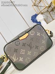 LV Trocadero Wearable Wallet Monogram Surplus Canvas Khaki M26937 - 20x13x6.5cm - 4