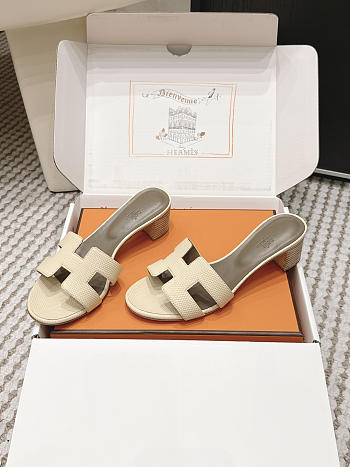 Hermes Oasis Sandal Shiny Lizard Beige 5cm 
