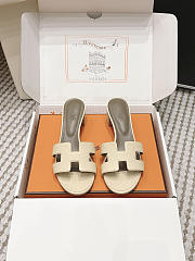 Hermes Oasis Sandal Shiny Lizard Beige 5cm  - 6