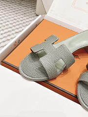 Hermes Oasis Sandal Shiny Lizard Gray 5cm  - 3